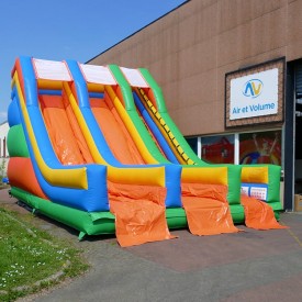 Grand Toboggan Gonflable pouvant être utilisé avec ou sans eau