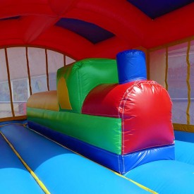 Château Gonflable Train