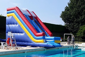 Inflatable Aquatic Slide
