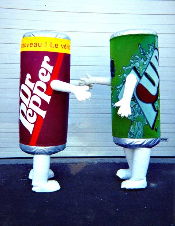 Costume Gonflable de Packaging - Canettes Dr Pepper et 7UP