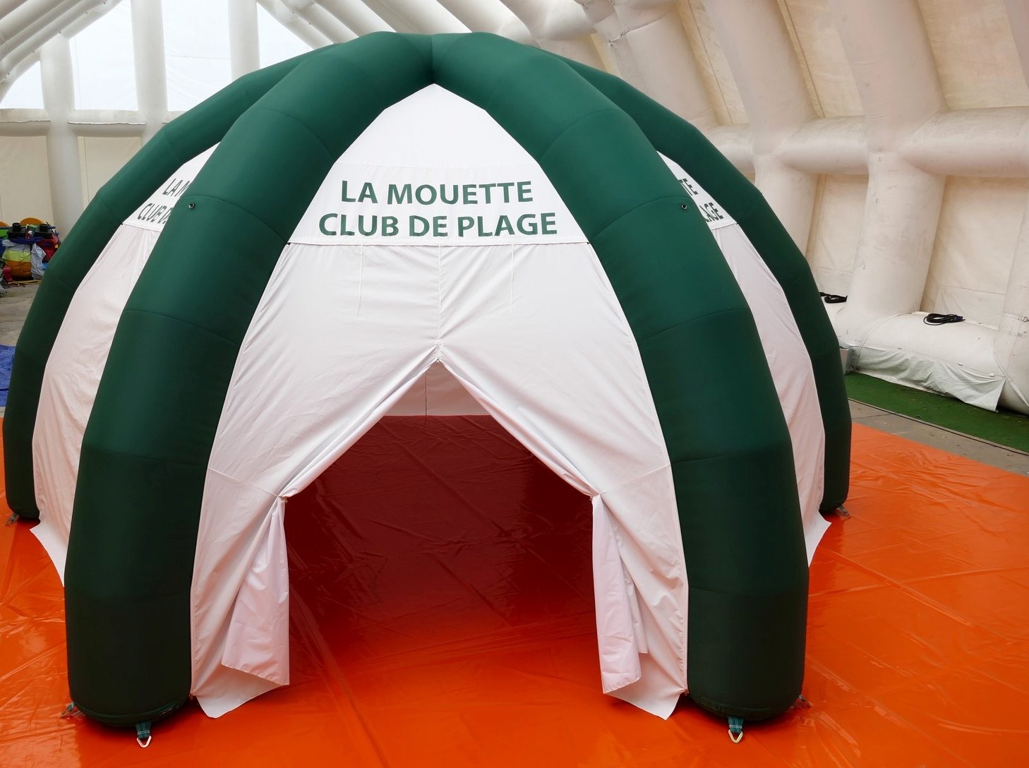 Tente Gonflable - Dôme Igloo - Club de Plage (8m x 8m x h4m)