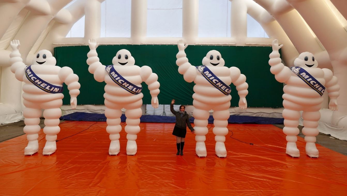 Structures Gonflables Michelin - 3 Bibendums (hauteur : 3 mètres)